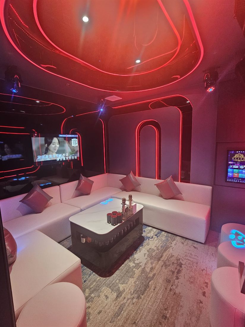 Paradise KTV interior 3