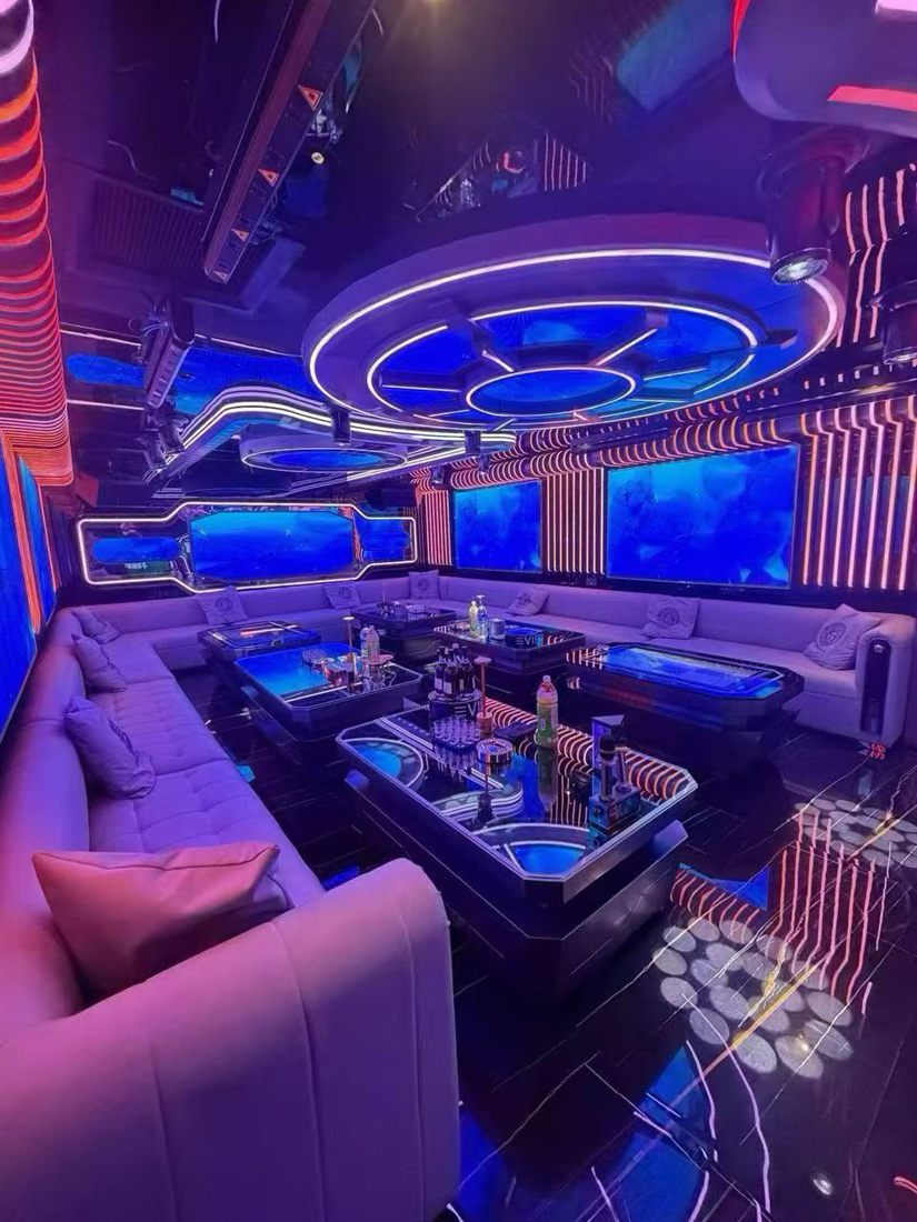 Rose Gold KTV interior 7