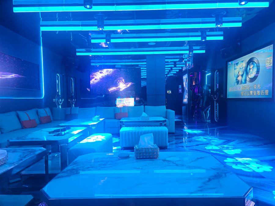 Gentleman Club premium host club lounge Singapore
